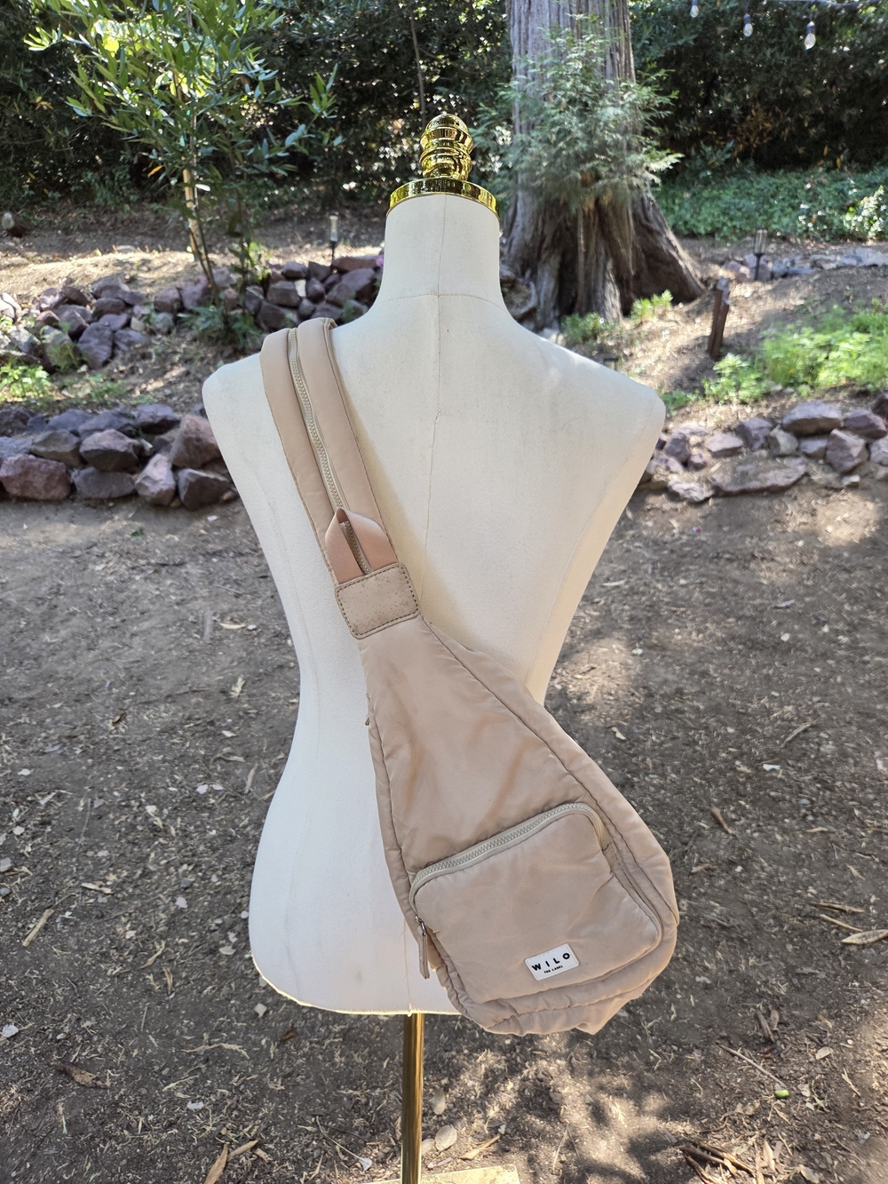 Wilo The Label Beige Sports Sling Bag - Casual Crossbody Carry